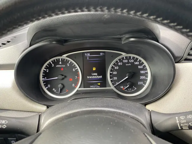 Nissan Micra 0.9 IG-T N-Connecta 2018 Benzine 15