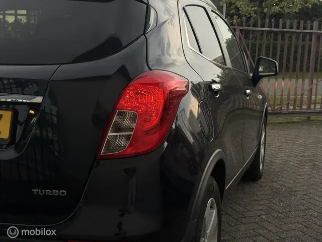 Opel Mokka X 3