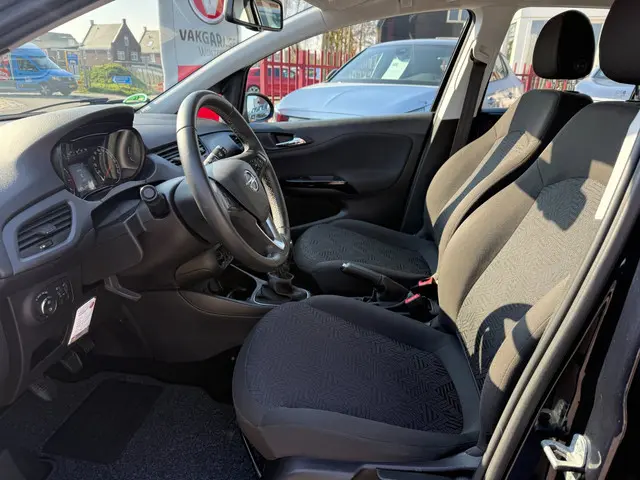 Opel Corsa 1.4 Favourite RIJKLAARPRIJS! 2019 Benzine 7