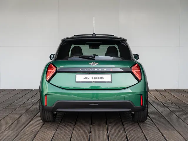 MINI 3-Deurs Cooper S 2025 Benzine 5