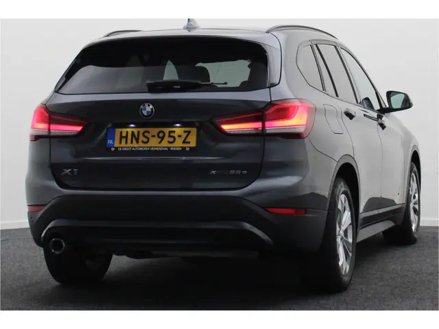 BMW X1 xDrive25e Executive 2021 Hybride Benzine 19