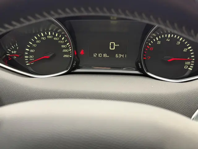 Peugeot 308 1.2 PureTech Style 2017 Benzine 31