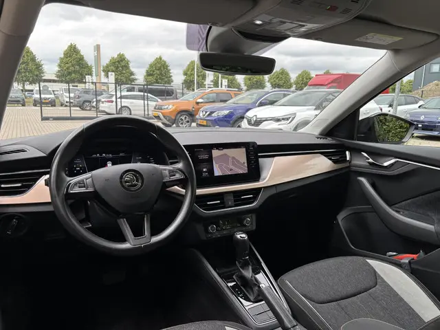 Škoda Scala 1.0 TSI Business Edition 2019 Benzine 25