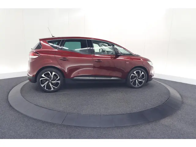 Renault Scénic TCe 140 EDC Limited 2019 Benzine 8