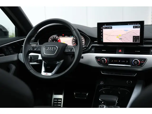 Audi A4 Avant 40 TFSI 3x S-Line 204pk 2020 Benzine 77