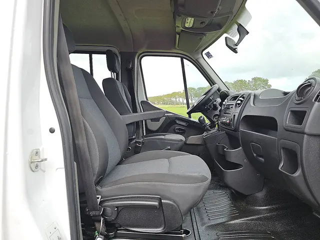 Renault Master 2.3 2018 Diesel 7