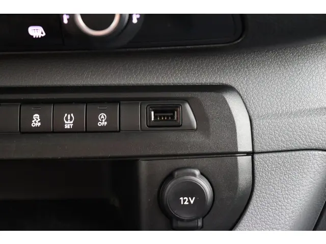 Peugeot Expert 231S 2.0 BlueHDI 120 Premium 2018 Diesel 21
