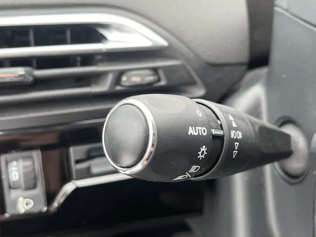 Citroën C4 Picasso PureTech 130 Feel 2018 Benzine 24