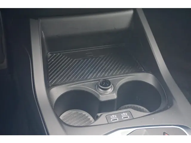 BMW 1 Serie 123 xDrive M Sport Pro 2025 Benzine 13