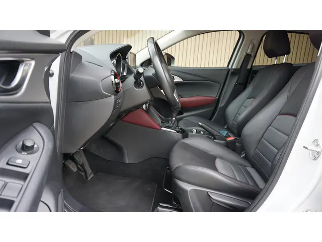 Mazda CX-3 2.0 119Pk SkyActiv-G 120 GT-M 2016 Benzine 7