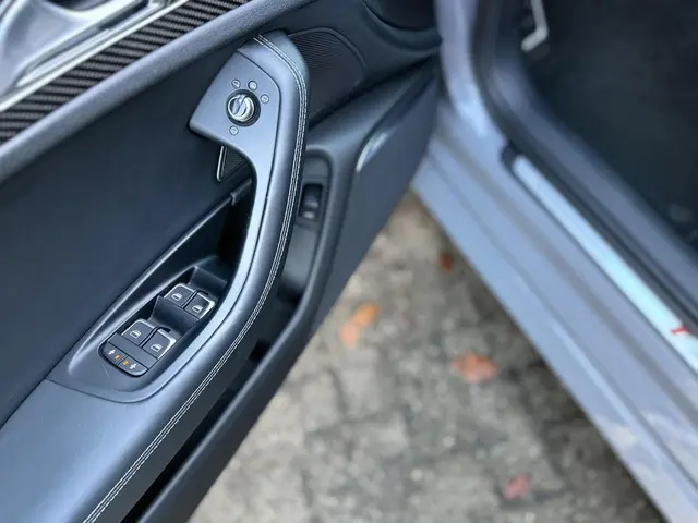 Audi RS6 Avant 4.0 TFSI RS 6 / Full options! 2014 Benzine 74