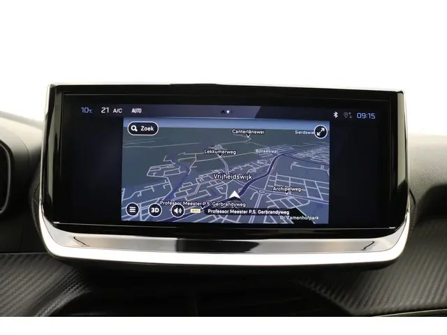 Peugeot 2008 1.2 PureTech 100 Allure 2024 Benzine 23