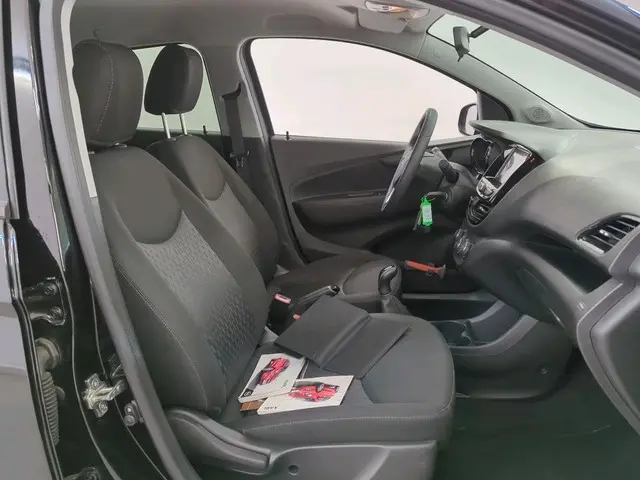 Opel KARL 1.0 Rocks Online Edition 2019 Benzine 4