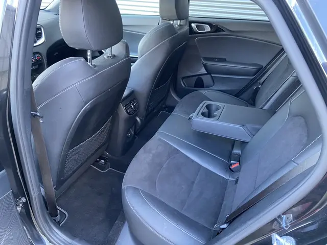Kia ProCeed 1.0 T-GDi GT-Line 2023 Benzine 9