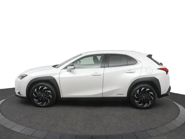 Lexus UX 250h Luxury Line 2020 Hybride Benzine 3