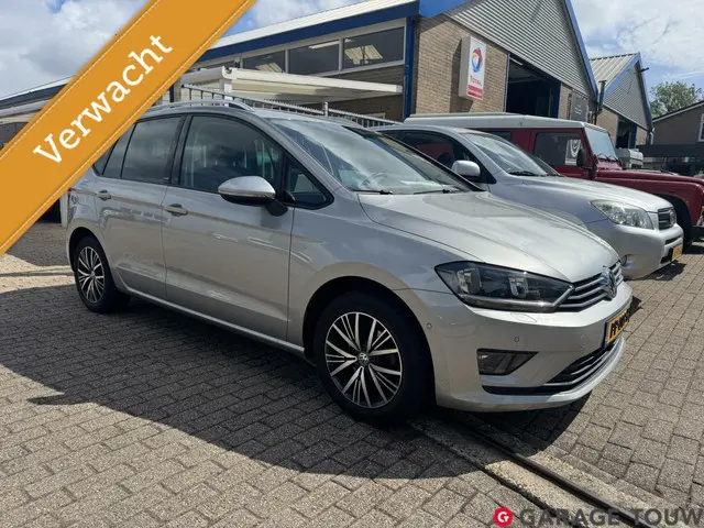 Volkswagen Golf Sportsvan 1.2 TSI Highline 2016 Benzine