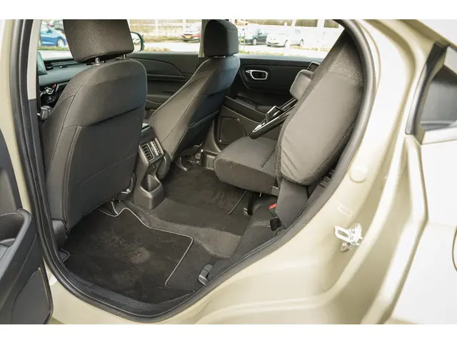 Honda HR-V 1.5i e:HEV ELEGANCE 2022 Hybride Benzine 41