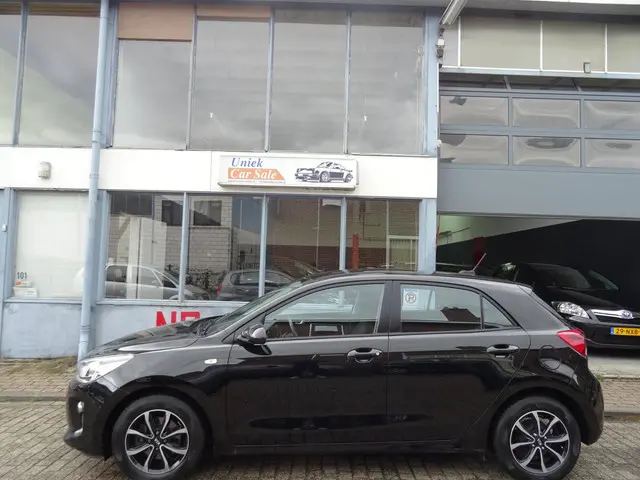 Kia Rio 1.0 TGDI ComfortPlusLine Navigator 2018 Benzine 2