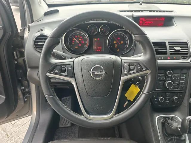 Opel Meriva 1.4 Berlin 2014 Benzine 16