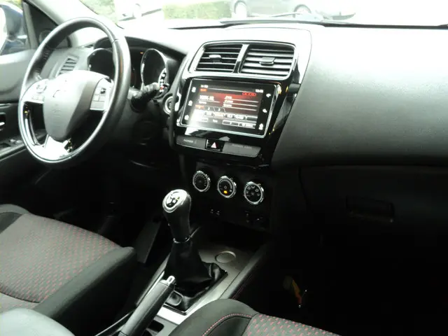 Mitsubishi ASX 1.6 Cleartec Connect Pro 2018 Benzine 21