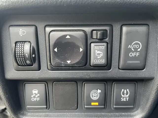 Nissan Juke 1.2 DIG-T S/S Connect Edition 2015 Benzine 24