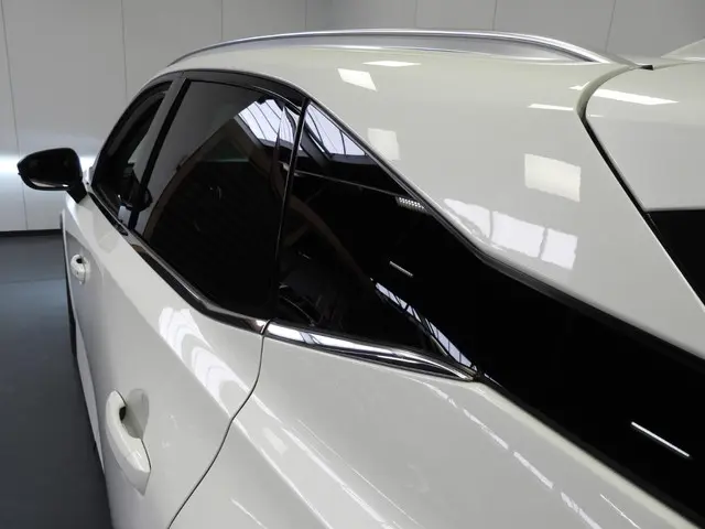 Nissan QASHQAI 1.3 MHEV N-Connecta Design 2023 Benzine 29