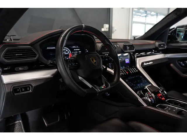 Lamborghini Urus 4.0 V8 2018 Benzine 26