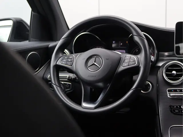 Mercedes-Benz GLC 220 d 4MATIC 2018 Diesel 17