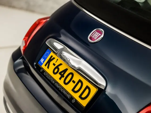 Fiat 500C 1.2 Lounge 2017 Benzine 25