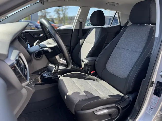 Kia Stonic 1.0 T-GDi DynamicLine 2022 Benzine 16