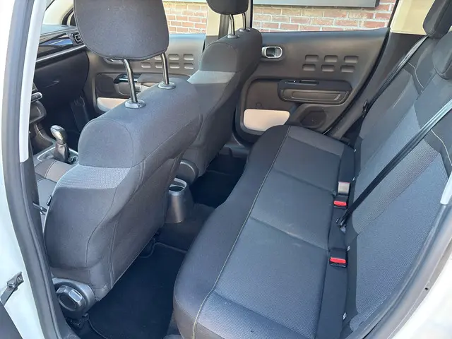 Citroën C3 1.2 PureTech Shine 2017 Benzine 7