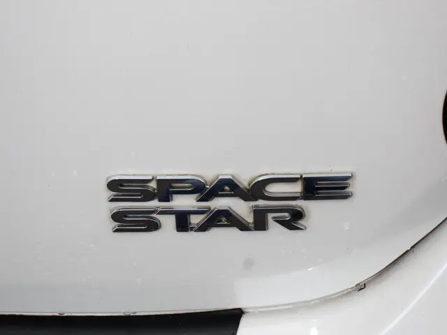 Mitsubishi Space Star 1.2 Automaat Instyle 2014 Benzine 27