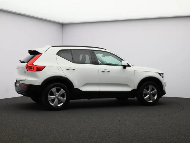 Volvo XC40 T3 Automaat 2019 Benzine 23