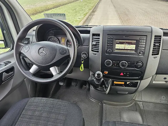 Mercedes-Benz Sprinter 316 2018 Diesel 8