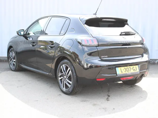 Peugeot 208 1.2 PureTech Allure Pack 2021 Benzine 6