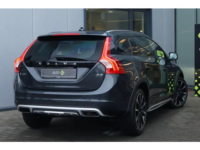 Volvo V60 Cross Country 2.0 D3 Polar+ 2018 Diesel 2