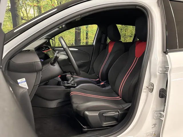 Opel Corsa 1.2 GS Line 2022 Benzine 8