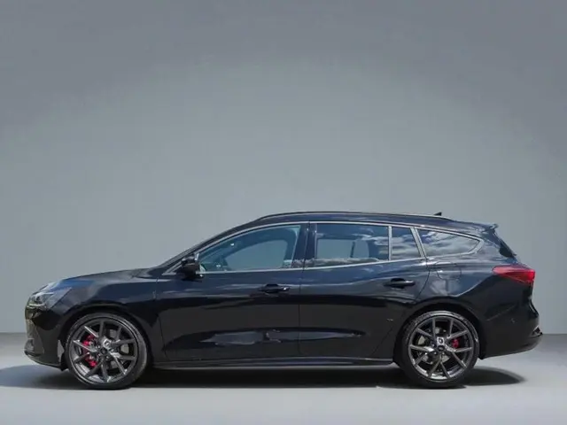 Ford Focus Wagon 2.3 EcoBoost ST-X 2024 Benzine 7