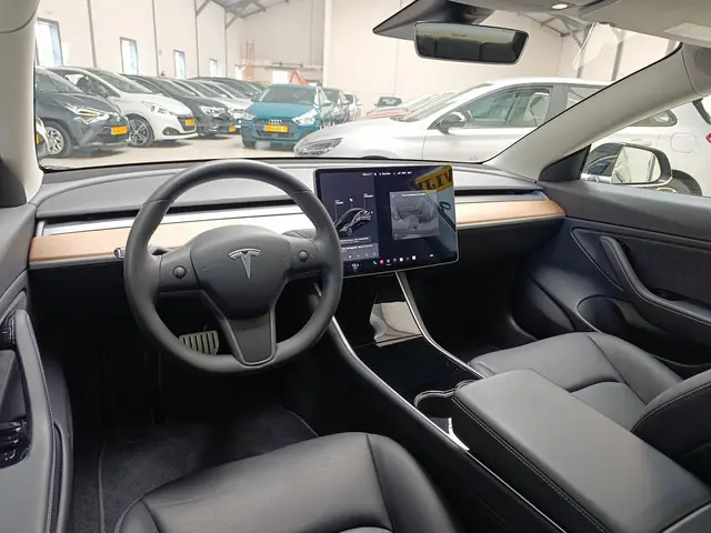 Tesla Model 3 Performance AWD 75 kWh 2020 Elektrisch 5