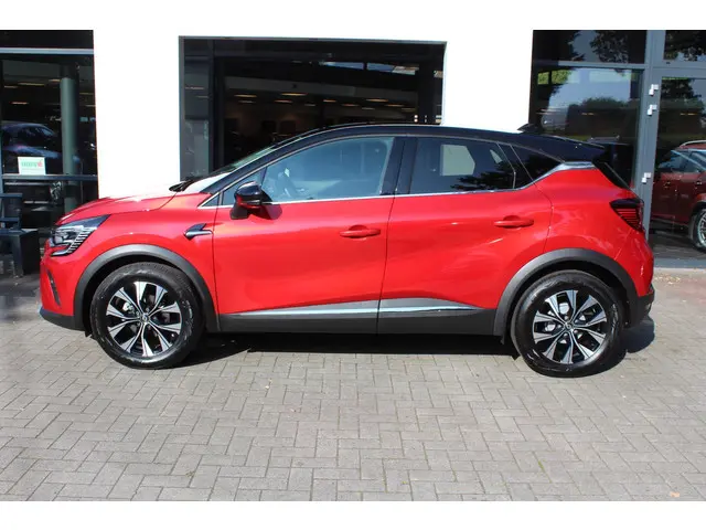 Renault Captur 1.3 EDC 140 Intens AUTOMAAT 2023 Benzine 4