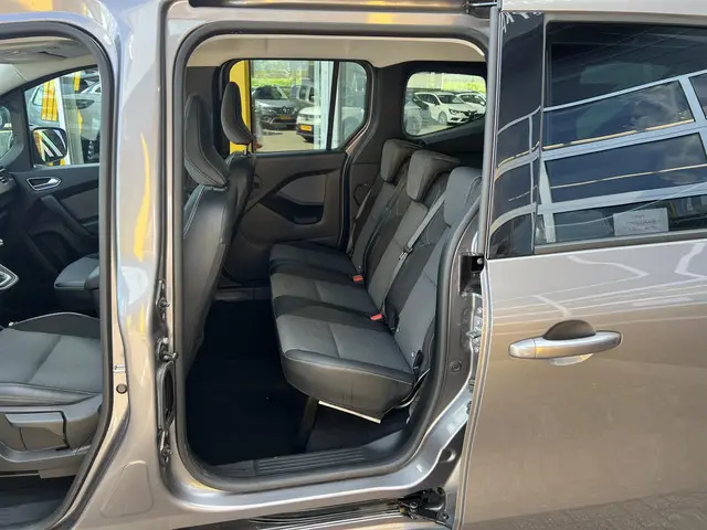 Renault Kangoo TCe 100 Intens 2022 Benzine 7