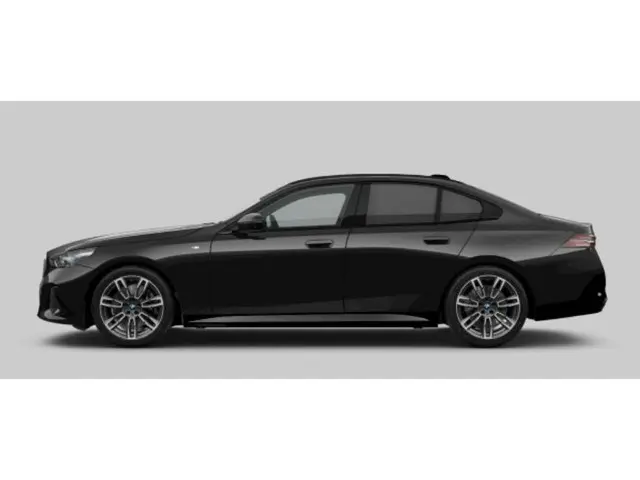 BMW 5 Serie 520i 2024 Benzine 13