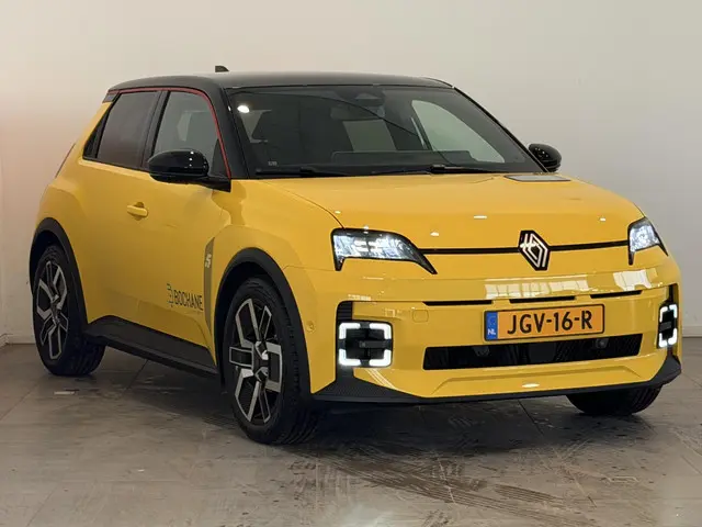 Renault 5 Urban Range Techno 40 kWh 2025 Elektrisch