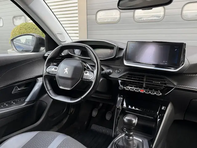 Peugeot 2008 1.2 PureTech Blue Lease Allure 2021 Benzine 3