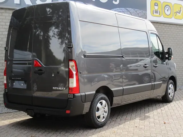 Renault Master T35 L2H2 Navi/Camera/Trekhaak 2022 Diesel 10