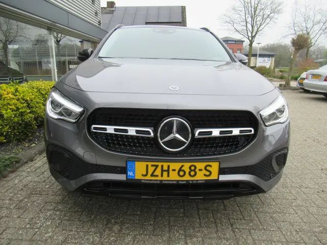 Mercedes-Benz GLA 200 Trekhaak/Panoramadak 2021 Benzine 7