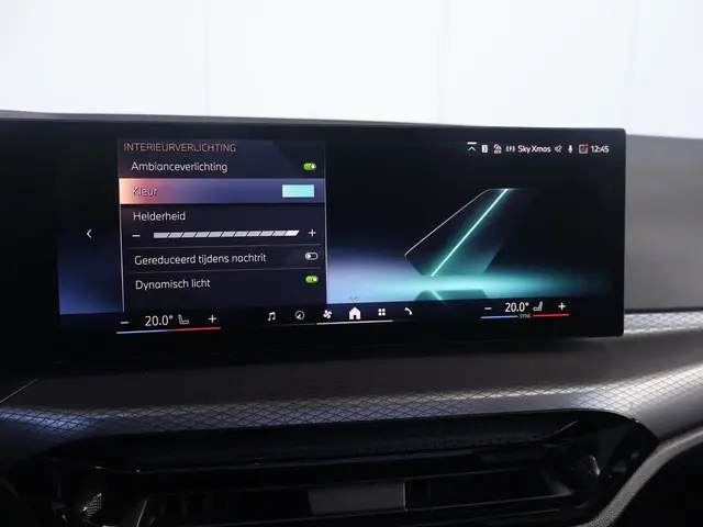 BMW 3 Serie Touring 330e 2025 Hybride Benzine 30