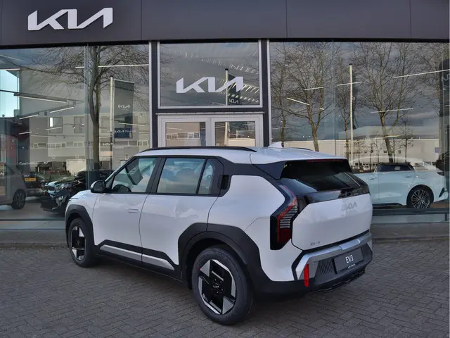 Kia EV3 3