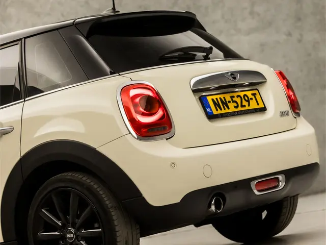 MINI Cooper Mini 1.5 Chili 2016 Benzine 13