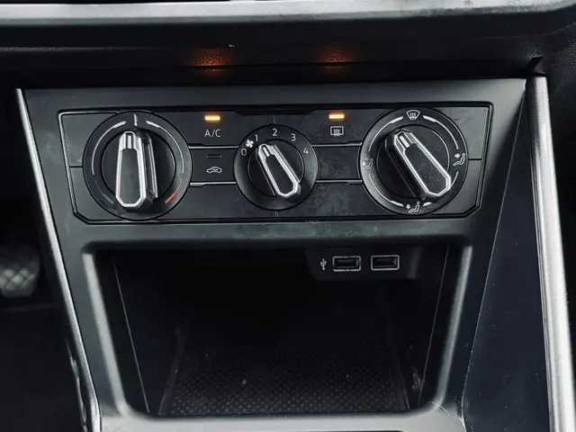 Volkswagen Polo 1.0 TSI Comfortline 2019 Benzine 22